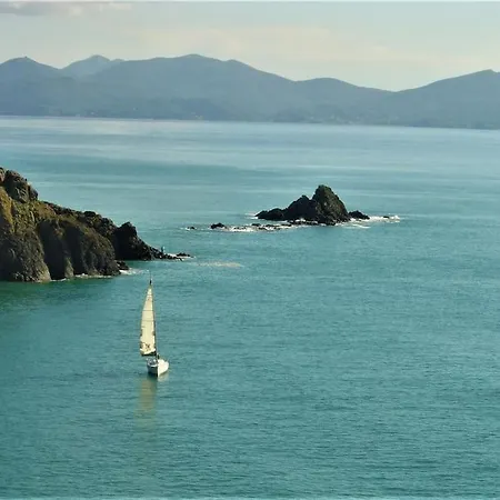 Sunny Courtyard * Piombino