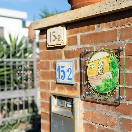 Lägenhet Sunny Courtyard