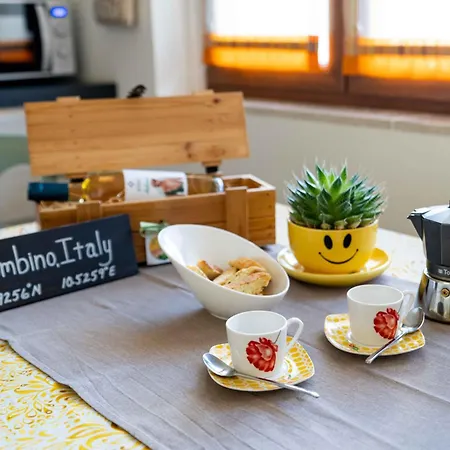 Lägenhet Sunny Courtyard