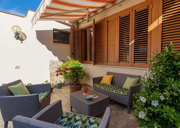Sunny Courtyard *